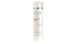 DR. MED. SCHRAMMEK Essential Herbal Care Lotion